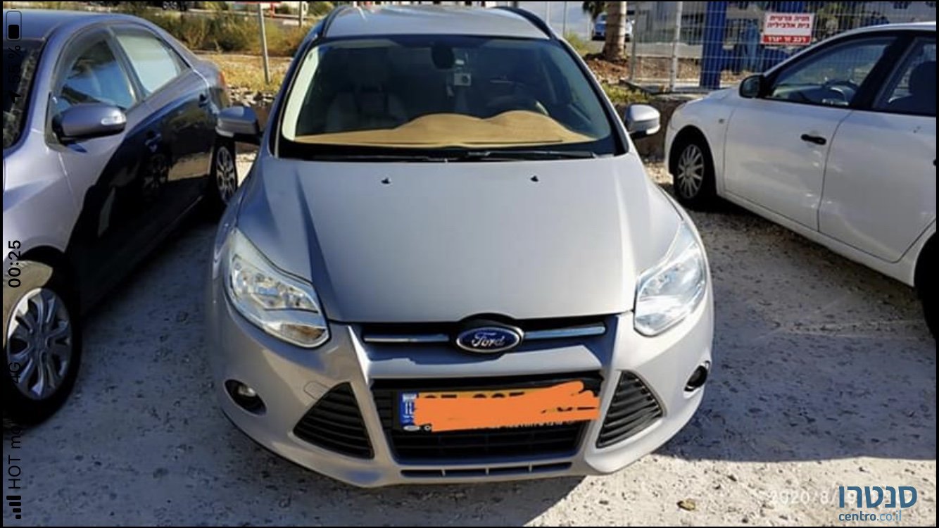 2013' Ford Focus photo #3