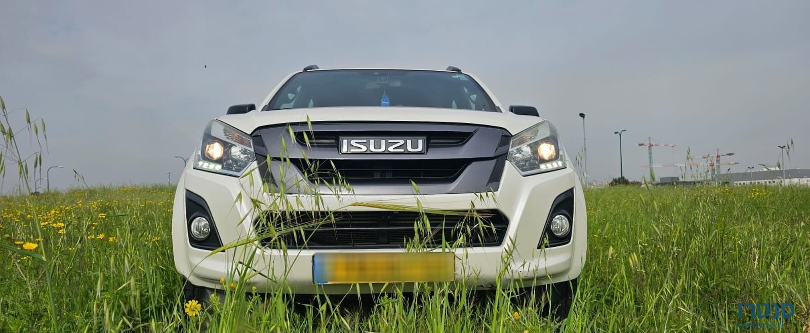 2020' Isuzu 4X4 D-Max איסוזו photo #1