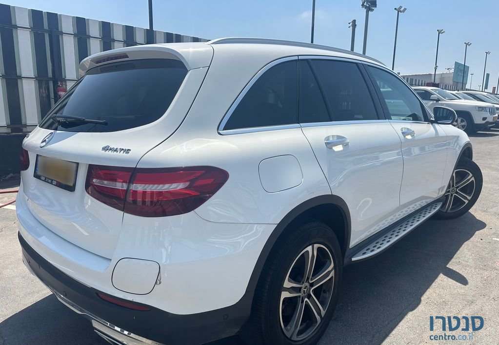 2018' Mercedes-Benz GLC מרצדס photo #6