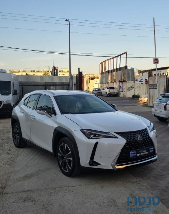 2020' Lexus UX לקסוס photo #1