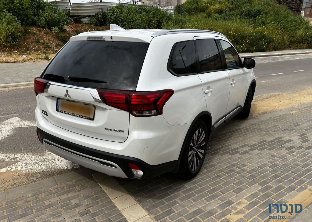 2019' Mitsubishi Outlander מיצובישי אאוטלנדר photo #4