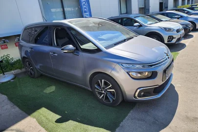 2022' Citroen C4 Picasso סיטרואן C4 פיקאסו