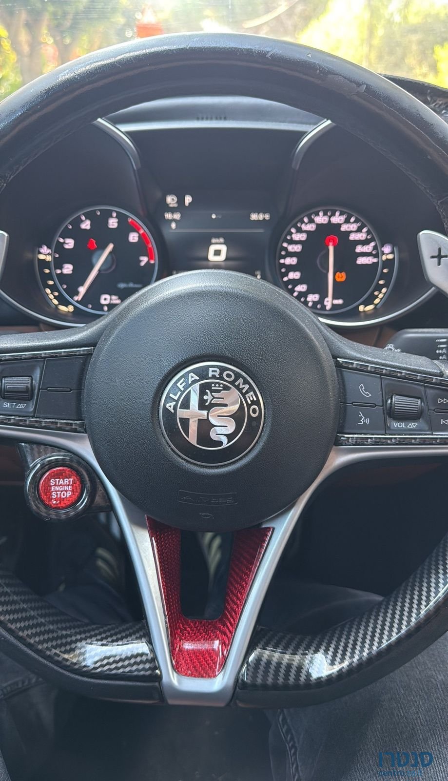 2017' Alfa Romeo Giulia אלפא רומיאו ג'וליה photo #4