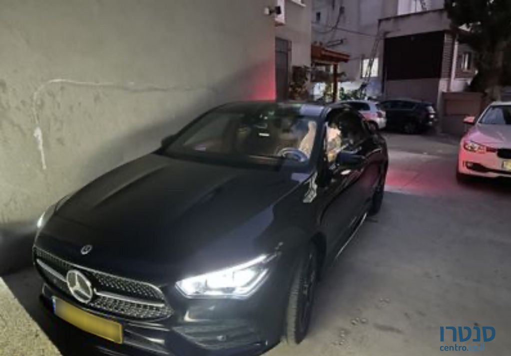 2022' Mercedes-Benz CLA מרצדס photo #1
