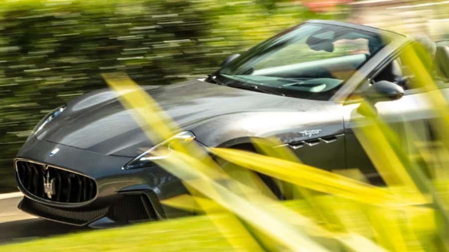 New Maserati Grancabrio drops all camo ahead of 2024 launch