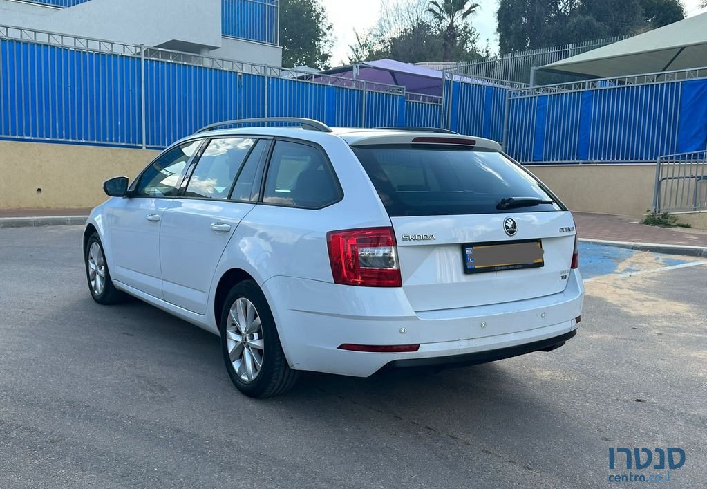 2018' Skoda Octavia סקודה אוקטביה photo #4