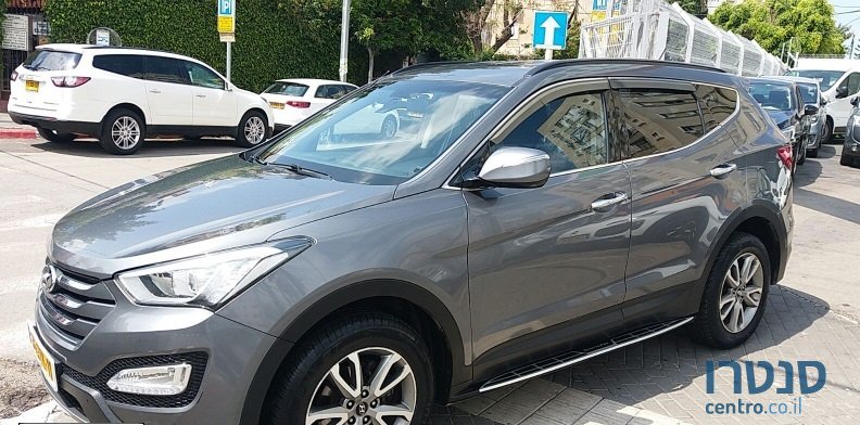 2014' Hyundai Santa Fe photo #1