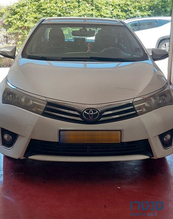 2016' Toyota Corolla טויוטה קורולה photo #1
