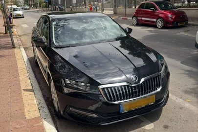 2021' Skoda Superb סקודה סופרב