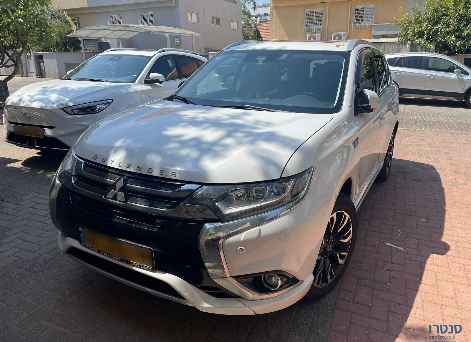 2017' Mitsubishi Outlander מיצובישי אאוטלנדר photo #2