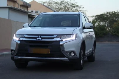 2016' Mitsubishi Outlander מיצובישי אאוטלנדר