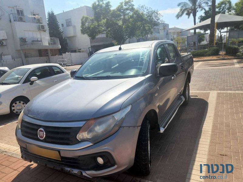 2017' Fiat פיאט פולבק photo #1