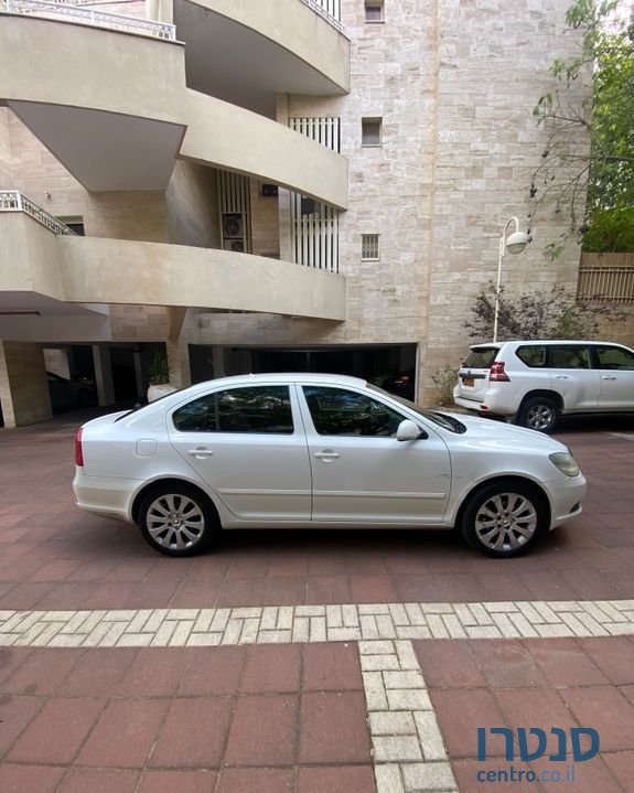 2012' Skoda Octavia סקודה אוקטביה photo #2