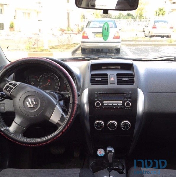 2009' Suzuki SX4 photo #4