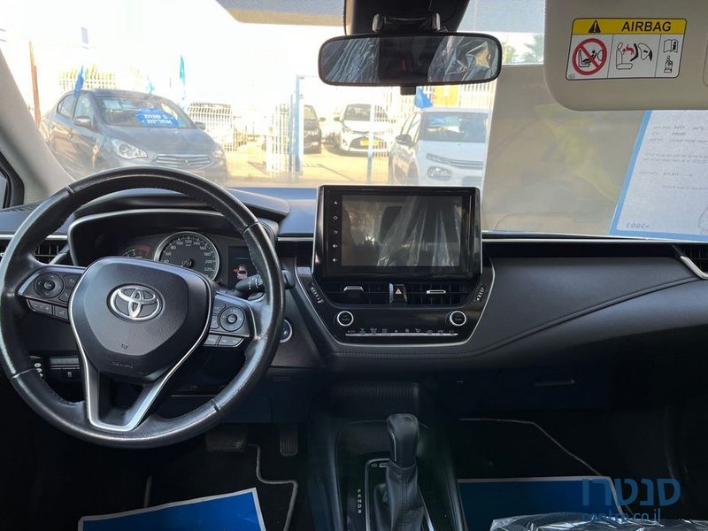 2020' Toyota Corolla טויוטה קורולה photo #3