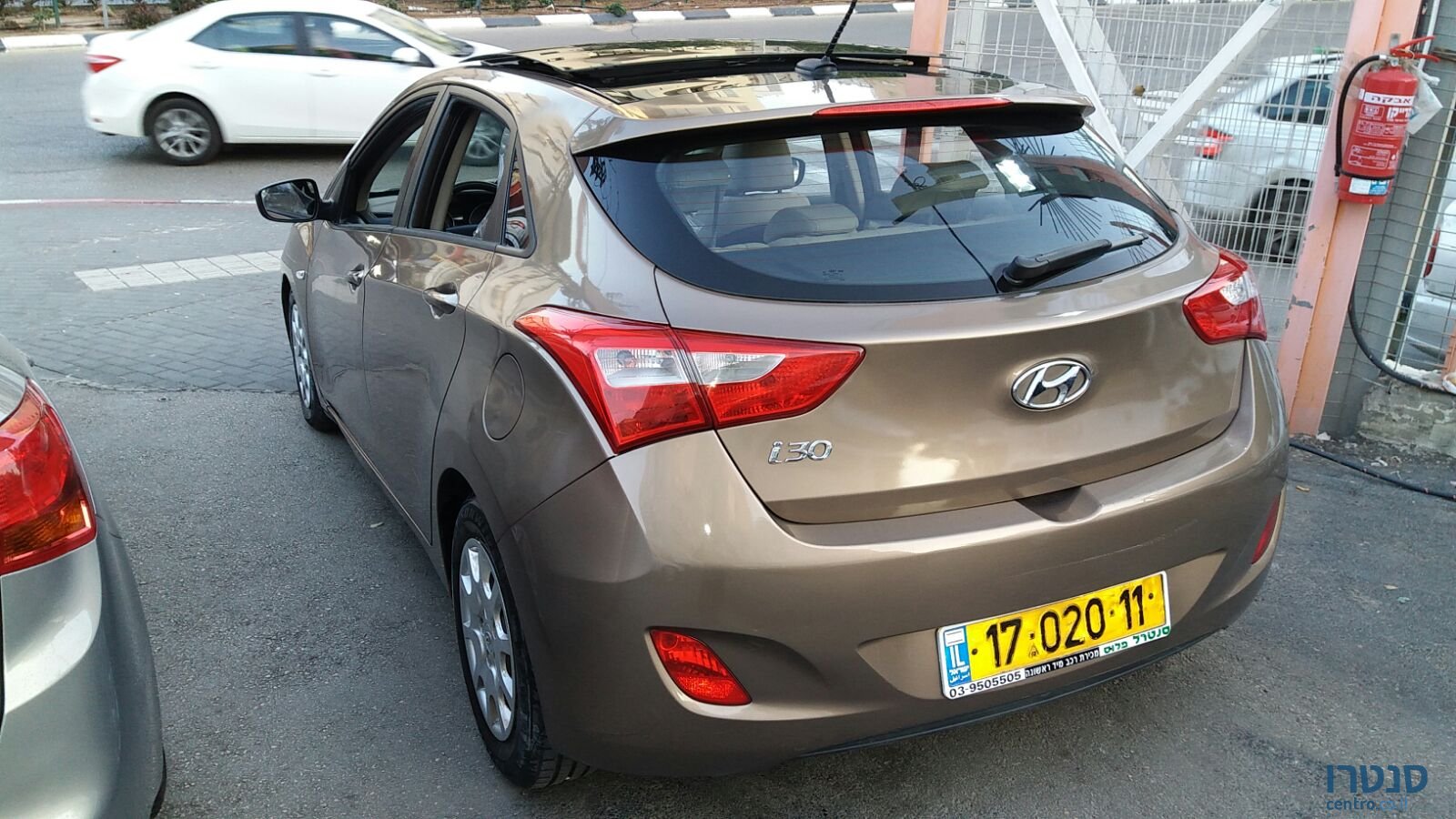 2014' Hyundai i30 photo #3
