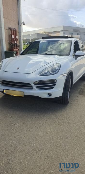 2015' Porsche Cayenne פורשה קאיין photo #3