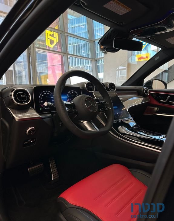 2024' Mercedes-Benz Glc-Class מרצדס photo #4