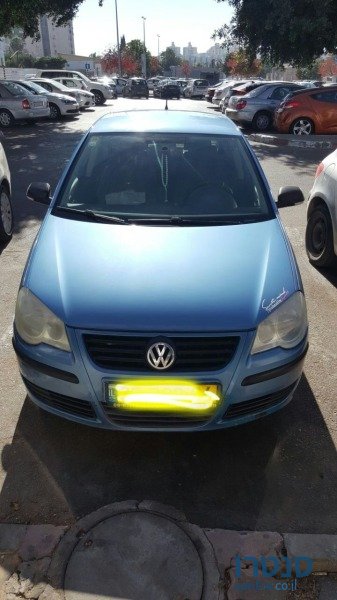 2008' Volkswagen Polo photo #1