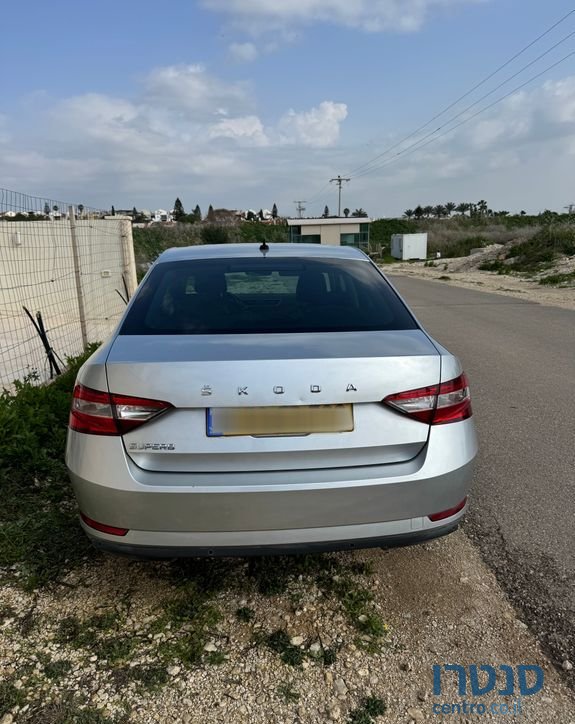 2022' Skoda Superb סקודה סופרב photo #2