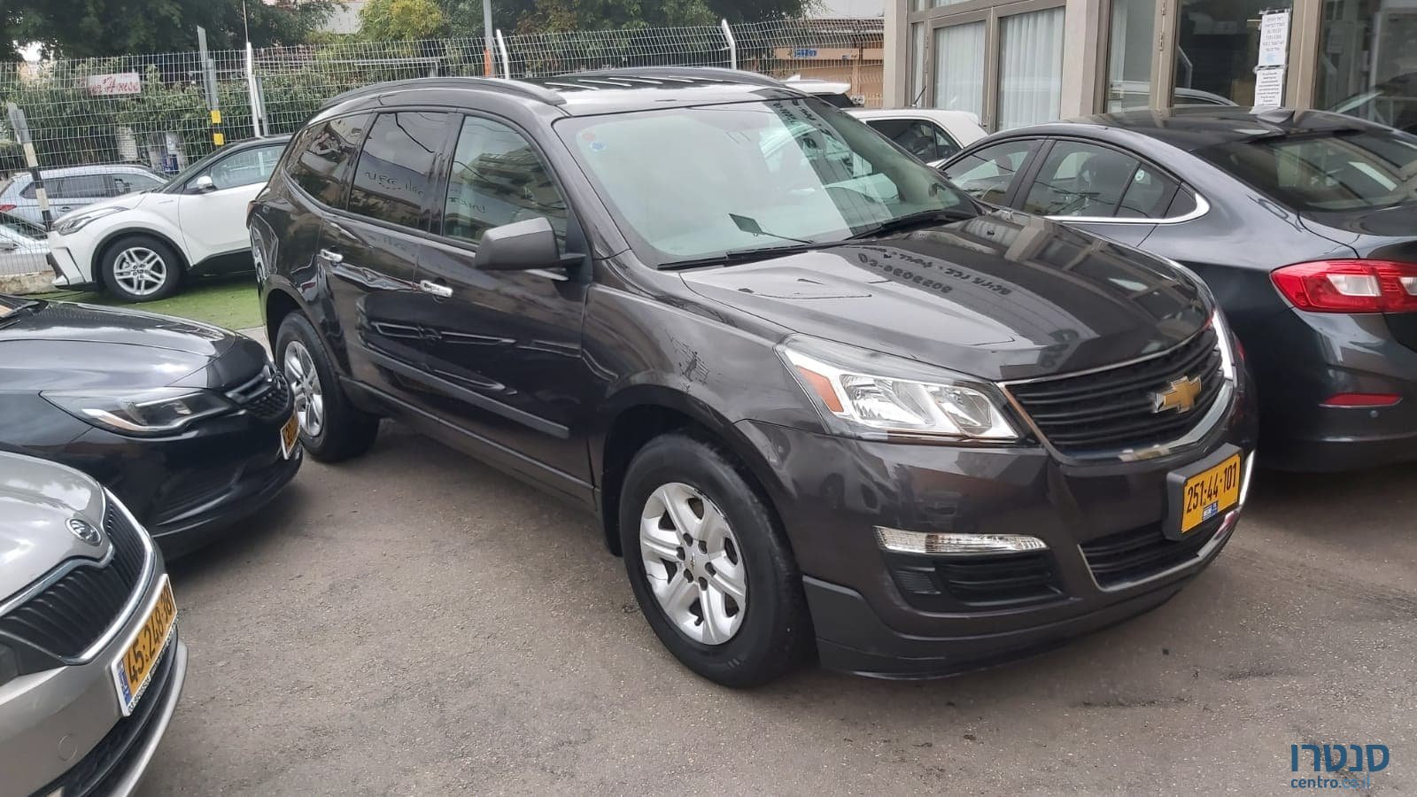 2018' Chevrolet Traverse photo #1