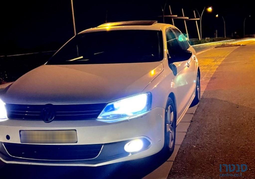 2011' Volkswagen Jetta פולקסווגן ג'טה photo #6