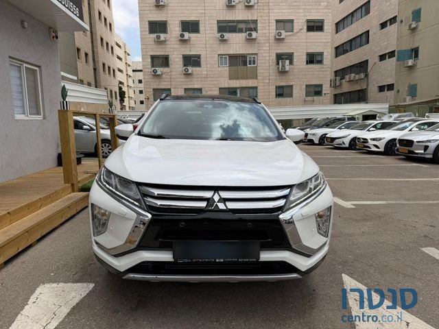 2018' Mitsubishi Eclipse Cross מיצובישי אקליפס קרוס photo #6