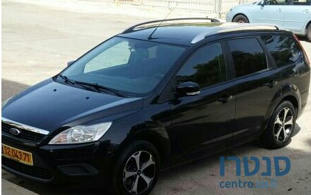 2010' Ford Focus photo #1