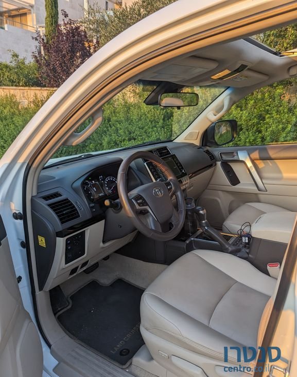 2021' Toyota Land Cruiser טויוטה לנד קרוזר photo #4