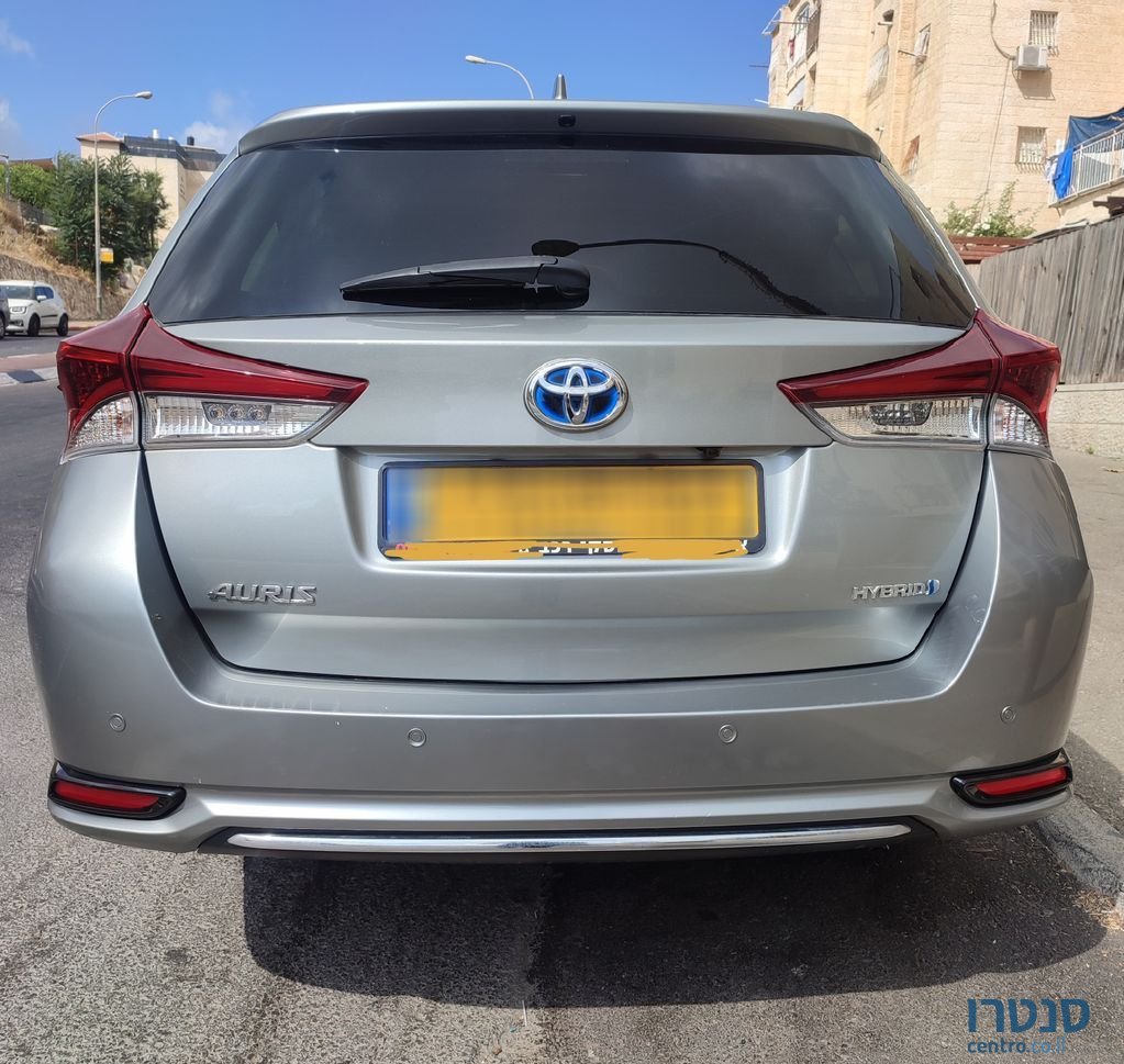 2018' Toyota Auris טויוטה אוריס photo #4