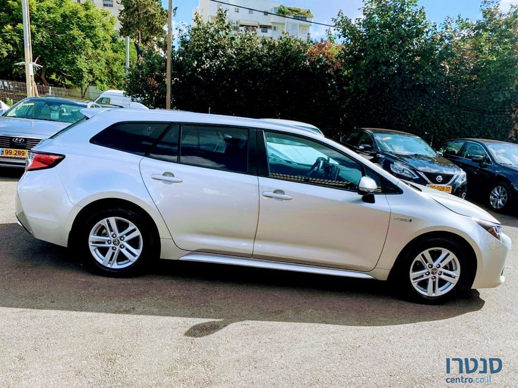 2019' Toyota Corolla photo #3