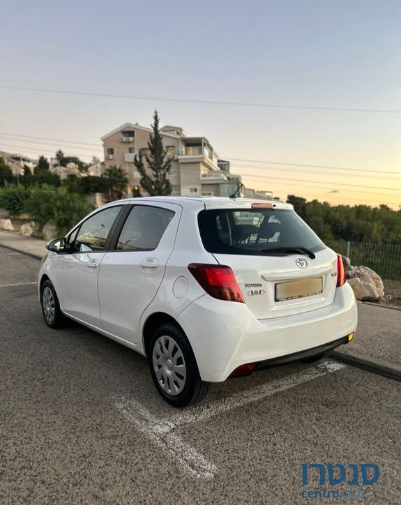 2016' Toyota Yaris טויוטה יאריס photo #6