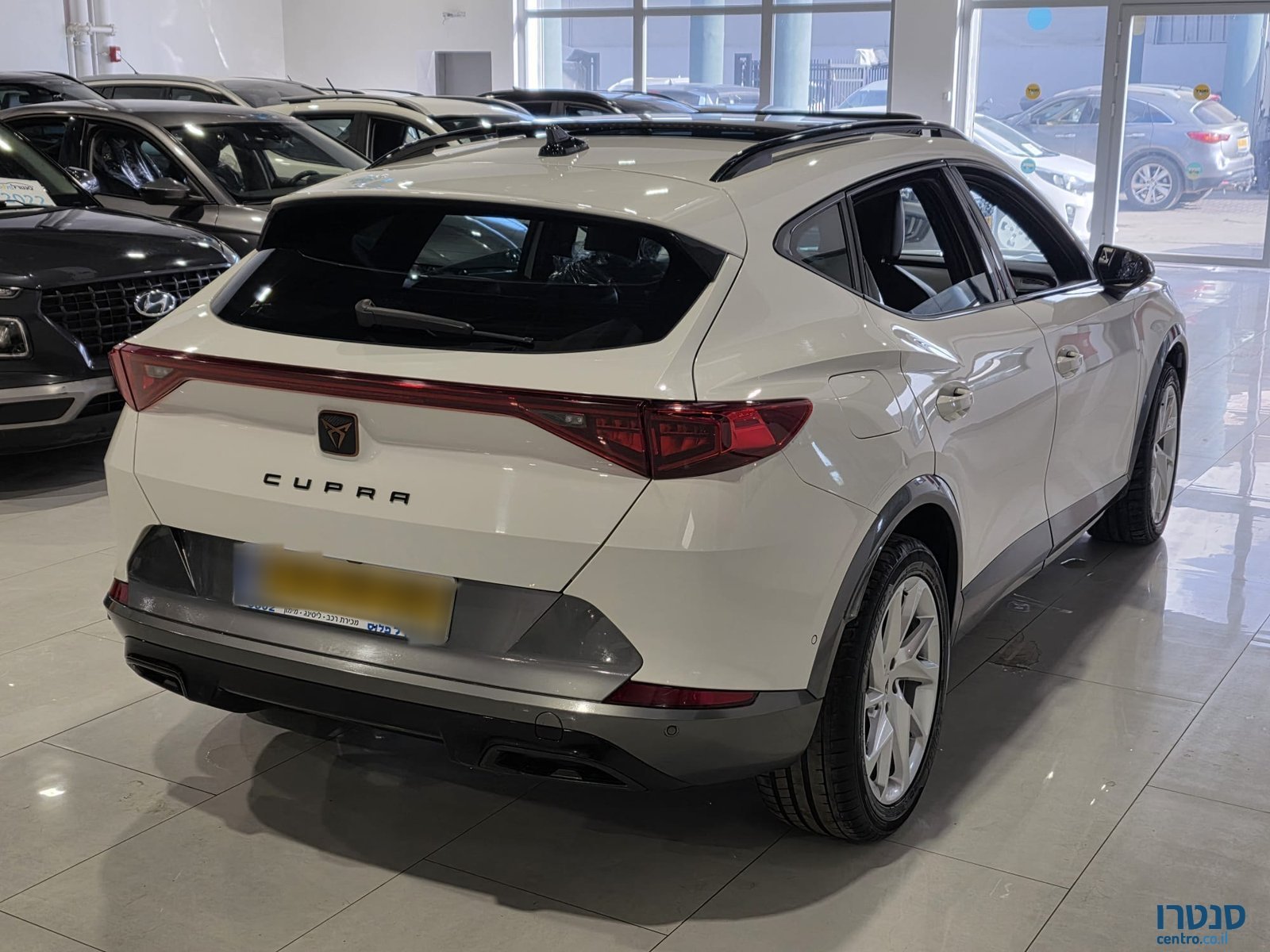 2022' SEAT Cupra photo #4