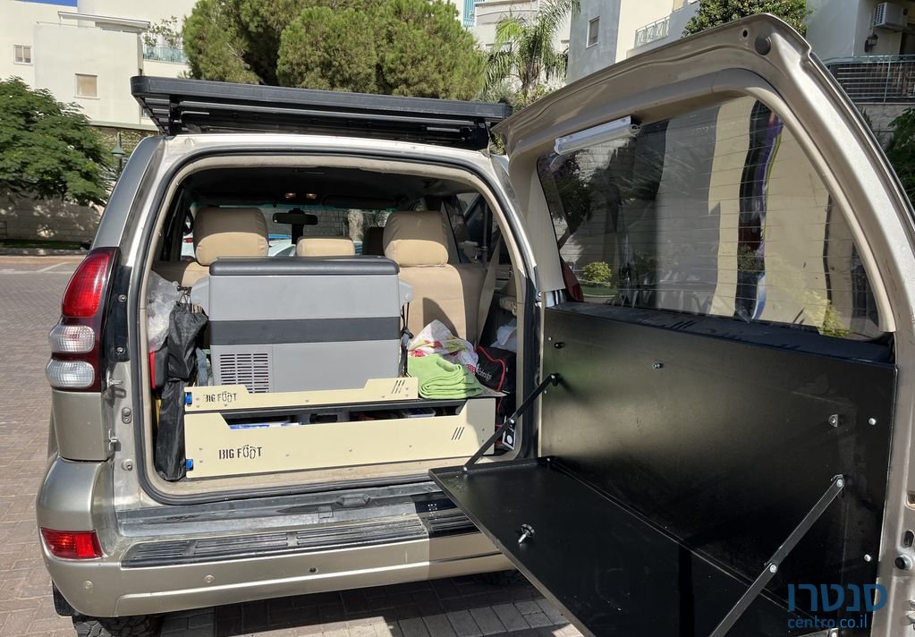 2004' Toyota Land Cruiser טויוטה לנד קרוזר photo #4