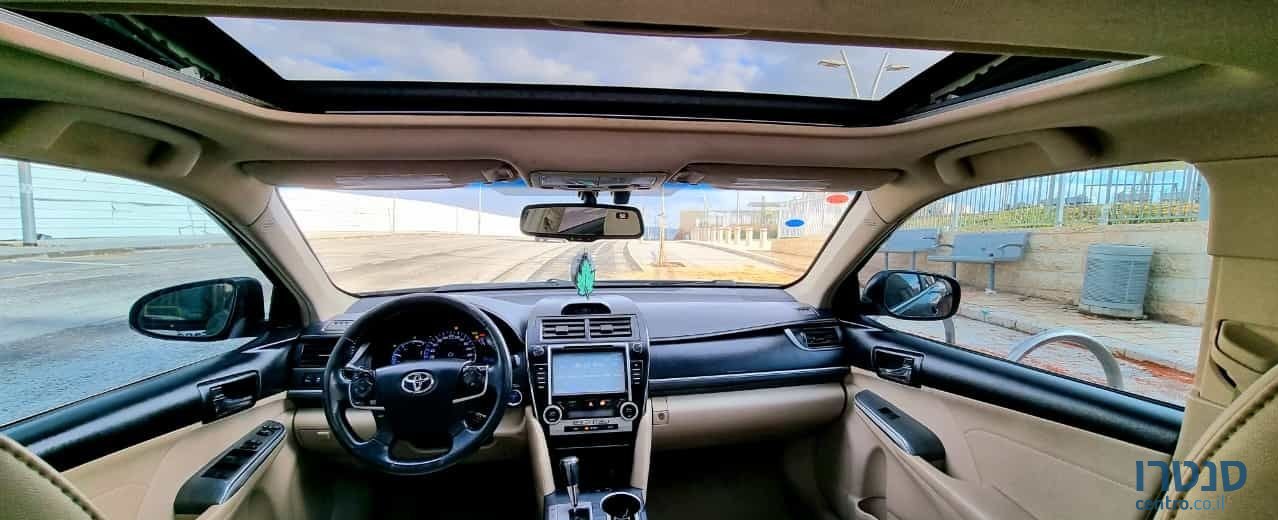 2014' Toyota Camry טויוטה קאמרי photo #2