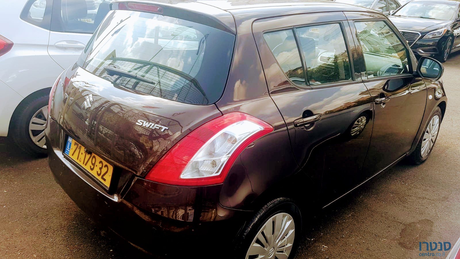 2014' Suzuki Swift photo #4