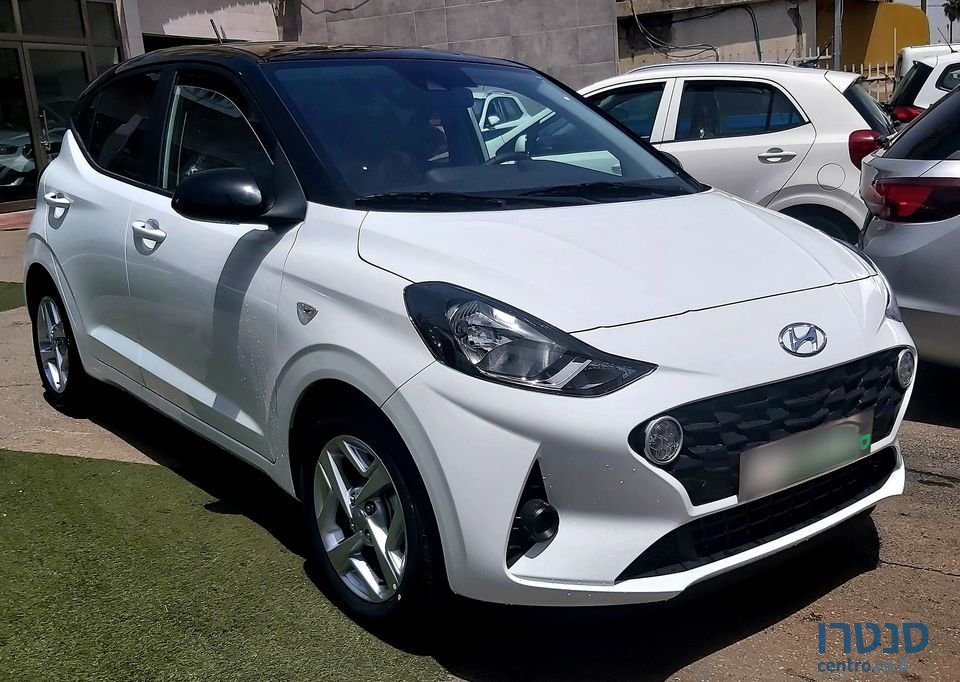 2021' Hyundai i10 photo #2