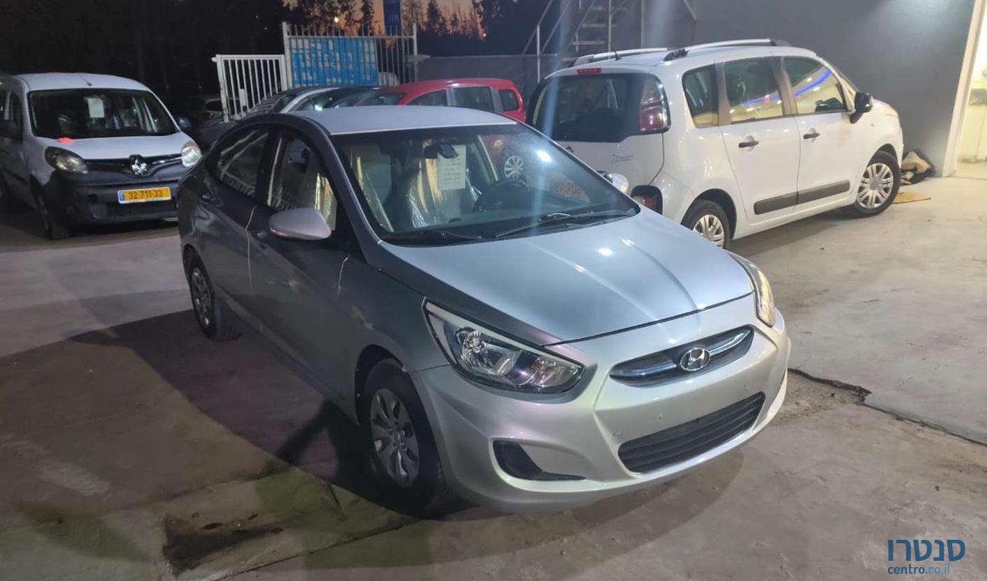 2016' Hyundai i25 יונדאי photo #1