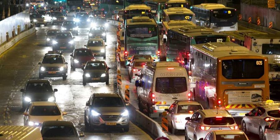Israel's carpool lanes proving a disaster