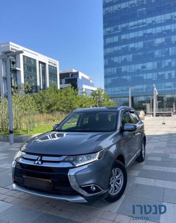 2017' Mitsubishi Outlander מיצובישי אאוטלנדר photo #1