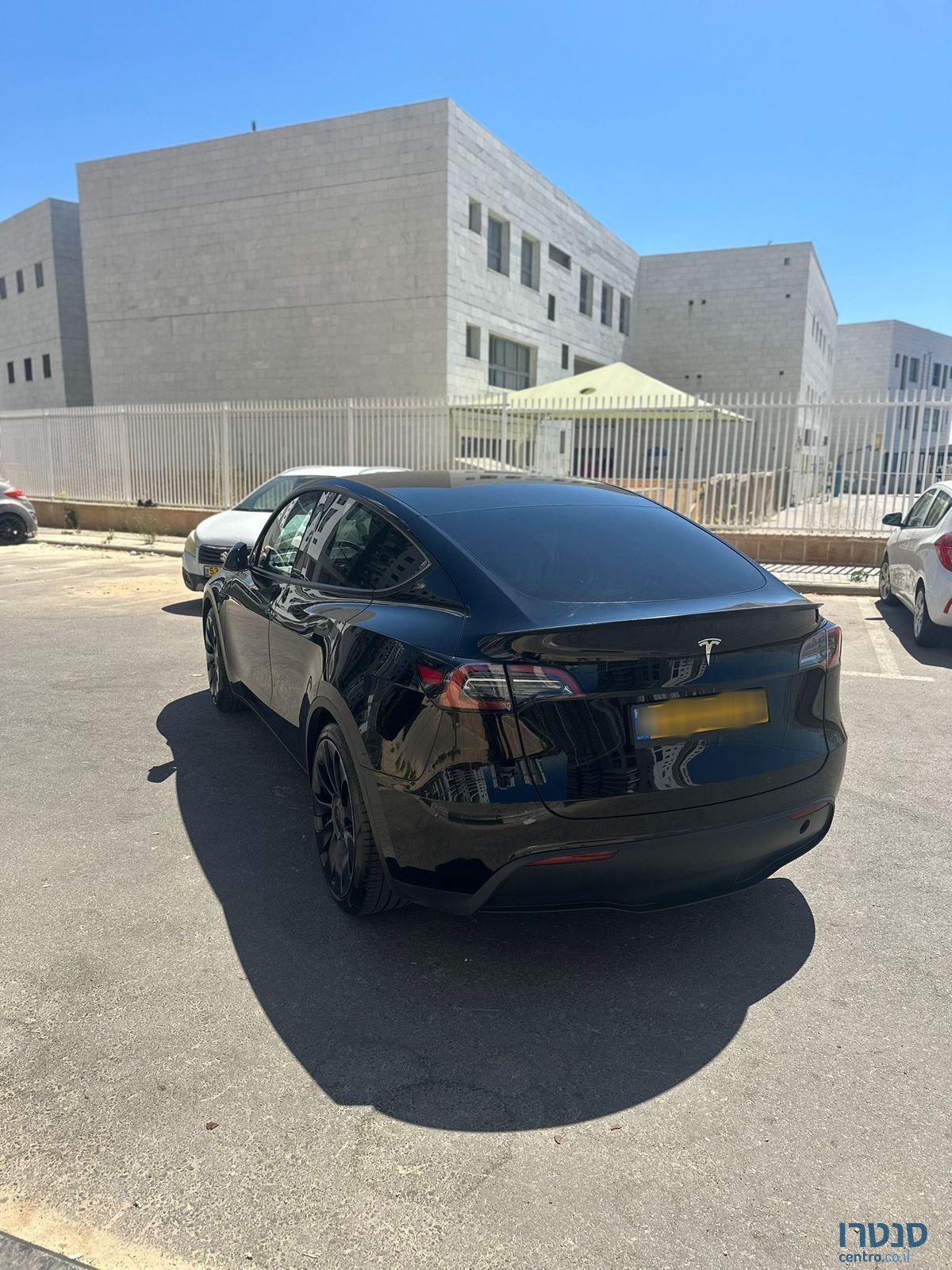 2023' Tesla Model Y טסלה מודל Y photo #4
