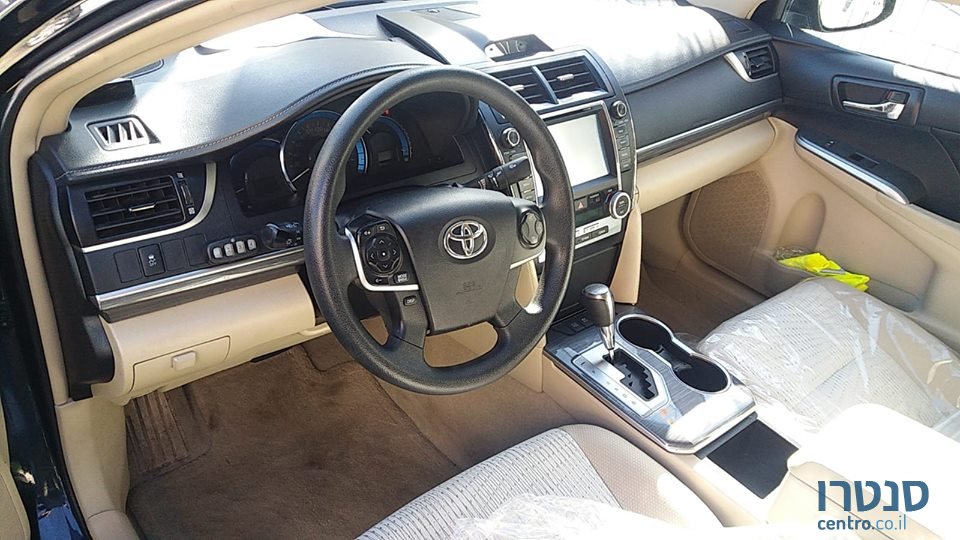 2015' Toyota Camry photo #3