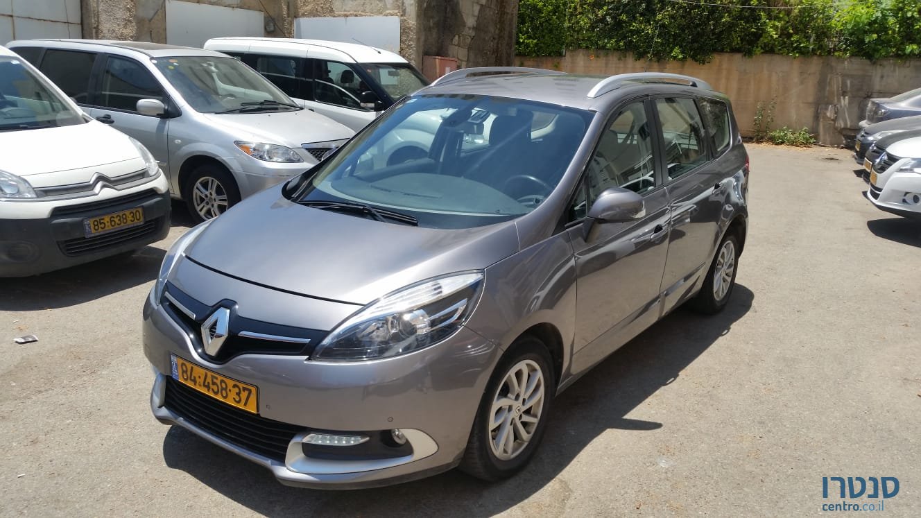 2015' Renault Scenic photo #1