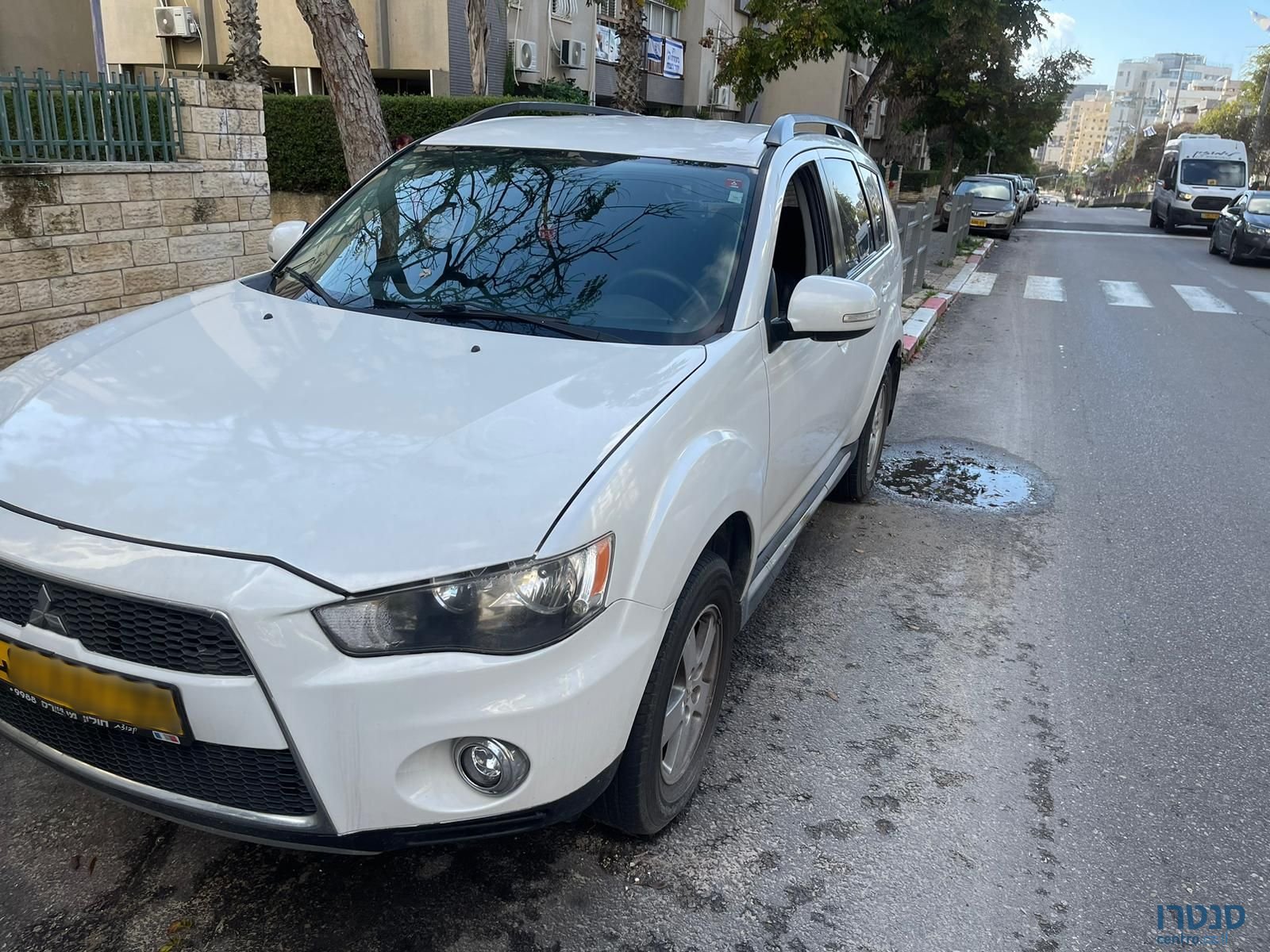 2012' Mitsubishi Outlander מיצובישי אאוטלנדר photo #2