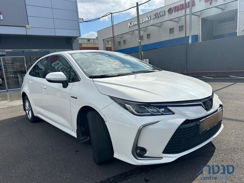 2019' Toyota Corolla טויוטה קורולה photo #2