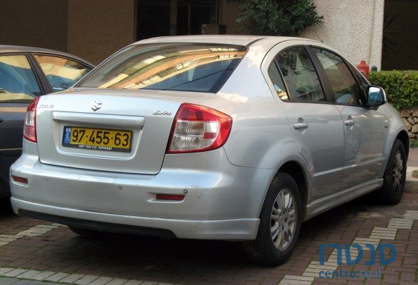 2008' Suzuki SX4 photo #2