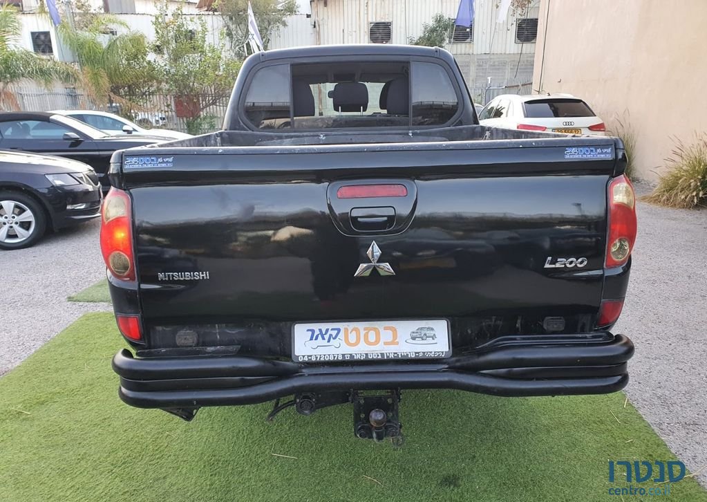 2011' Mitsubishi L200 מיצובישי photo #6