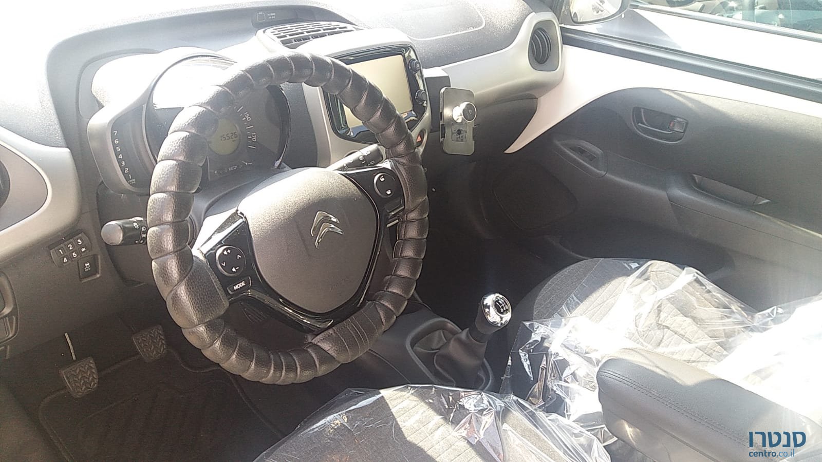 2016' Citroen C1 photo #4