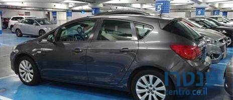 2011' Opel Astra אופל אסטרה photo #1