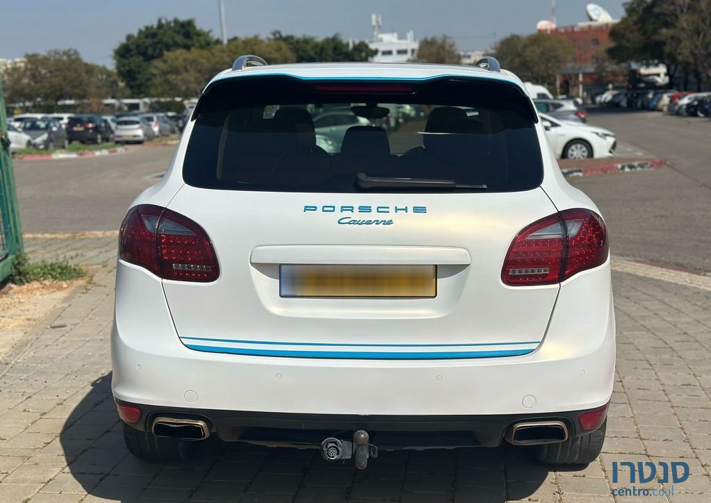 2010' Porsche Cayenne פורשה קאיין photo #5